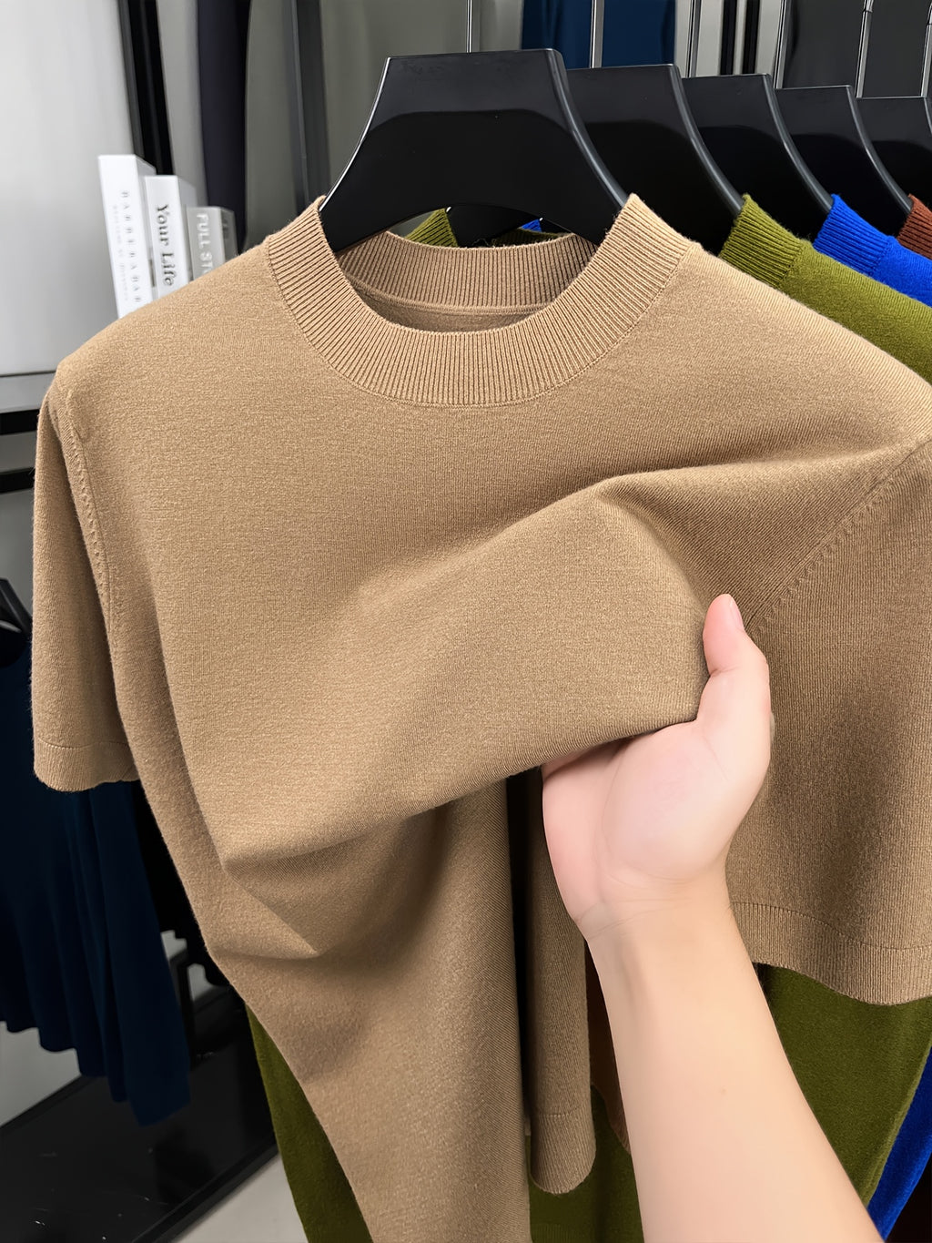 Men'S Summer Short-Sleeve Knit Top, Classic Round Neck Easy Solid Color Design, Breathable And Moisture-Wicking, Fashionable And Versatile in Multiple Colors, Suitable for Casual And Athletic Wear - Khaki