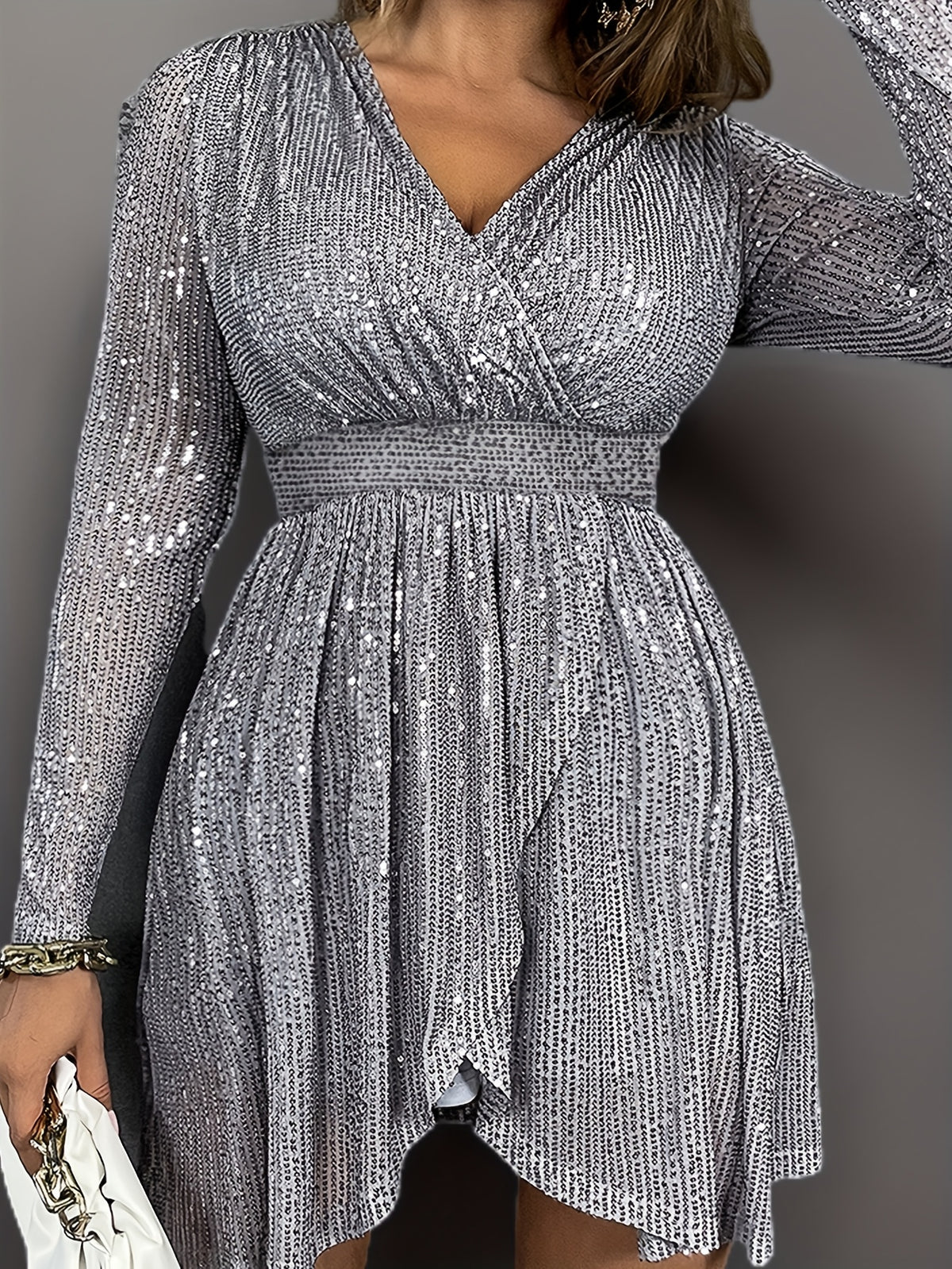 Elegant V-Neck Cross-Slit Sequin Long Sleeve Party Short Skirt - Grey