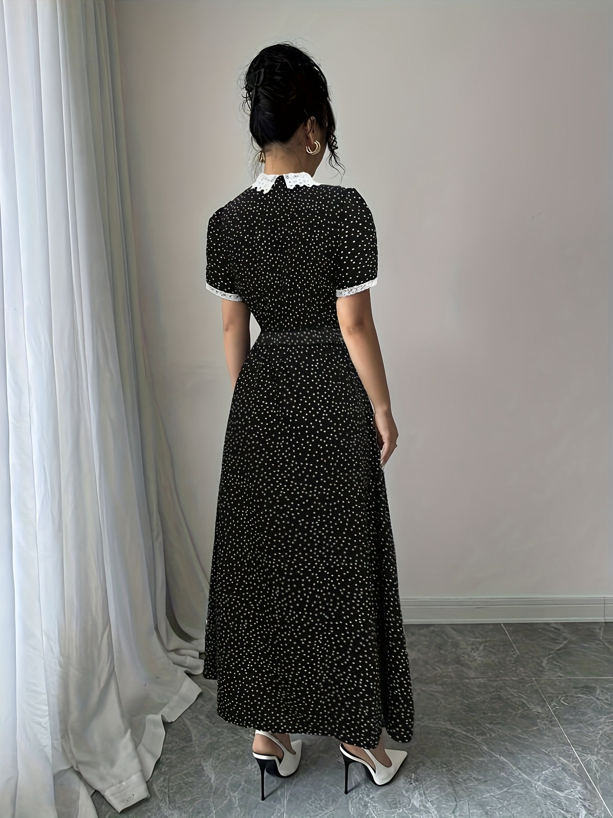 Elegant Lace-trimmed Polka Dot Color-block Long Dress with Waist Tie for a Fit - Black