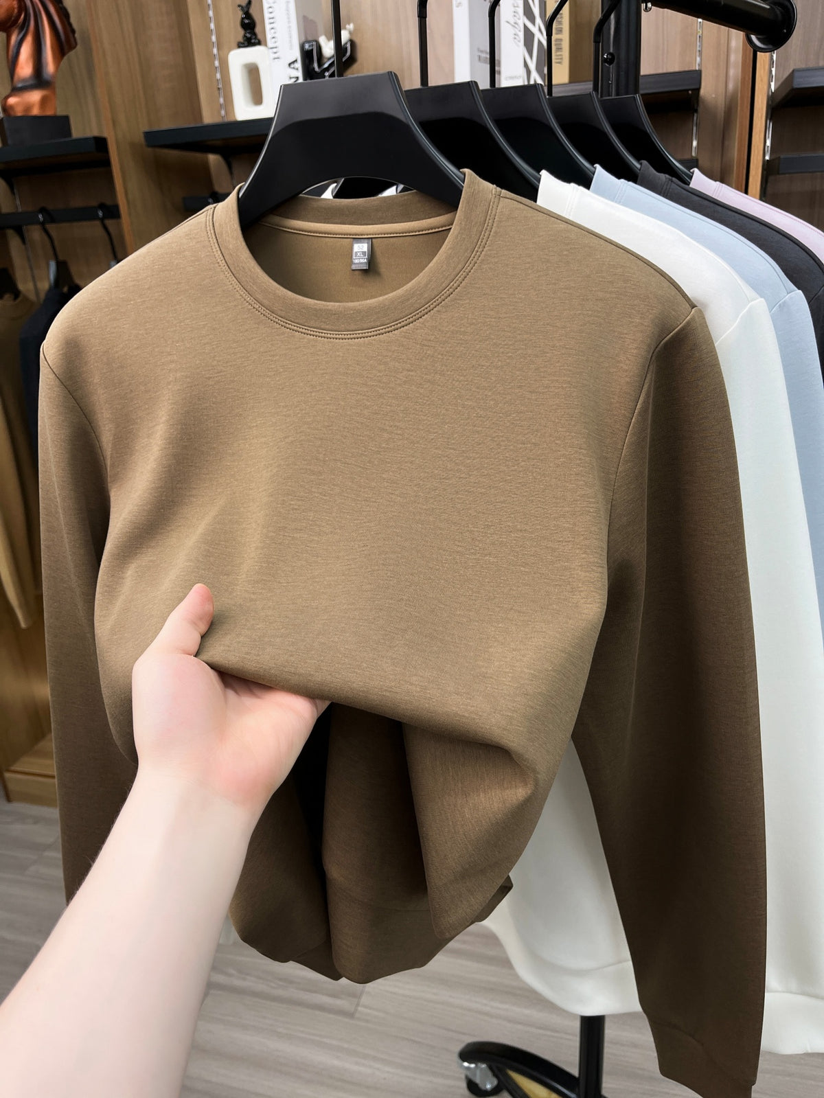 Spring And Autumn High Quality Round Neck Long Sleeve Base Layer Versatile Casual Solid Color Men'S Sweater, Home Casual Inner Wear Skin-Friendly Warm Multi-Color Available Men'S Top, Durable Comfortable Pullover LS3351 - Light Coffee