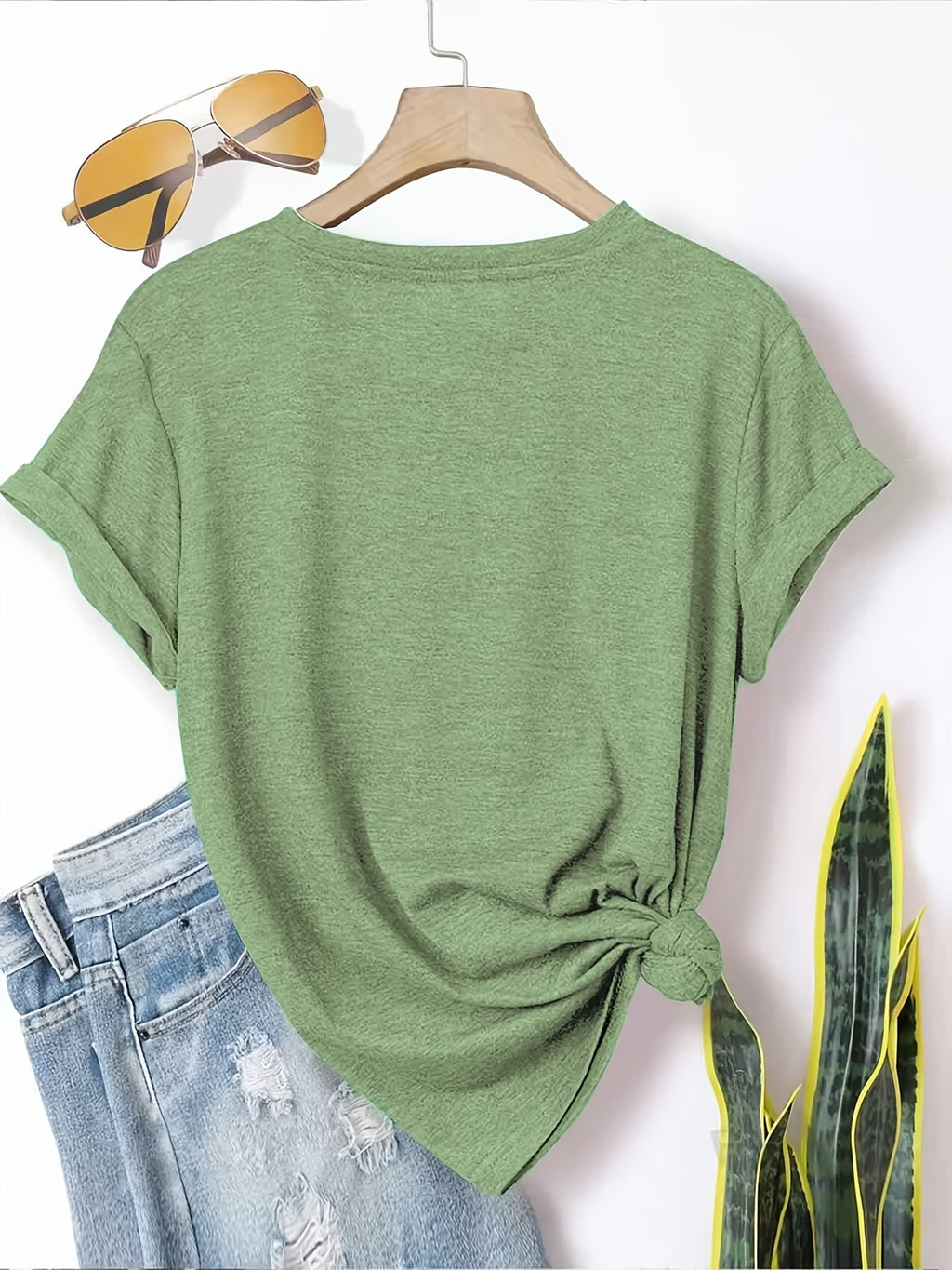 Women'S Funny Black Cat Coffee Lover Graphic T-Shirt - Soft Breathable Tee with "It'S Fine I'M Fine" Slogan, Casual Short Sleeve Round Neck Top for Casual Attire, Cat Tshirt, Comfortable Fit Shirt, Weekend Attire, Playful Design, Quality Print - Grass Green