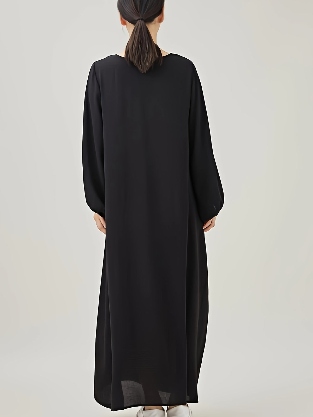 Comfortable & Casual Solid Color Muslim Dress with Bubble Pleats, Elastic Cuffs, and Flowy Hem - Polyester, Machine Washable - Black