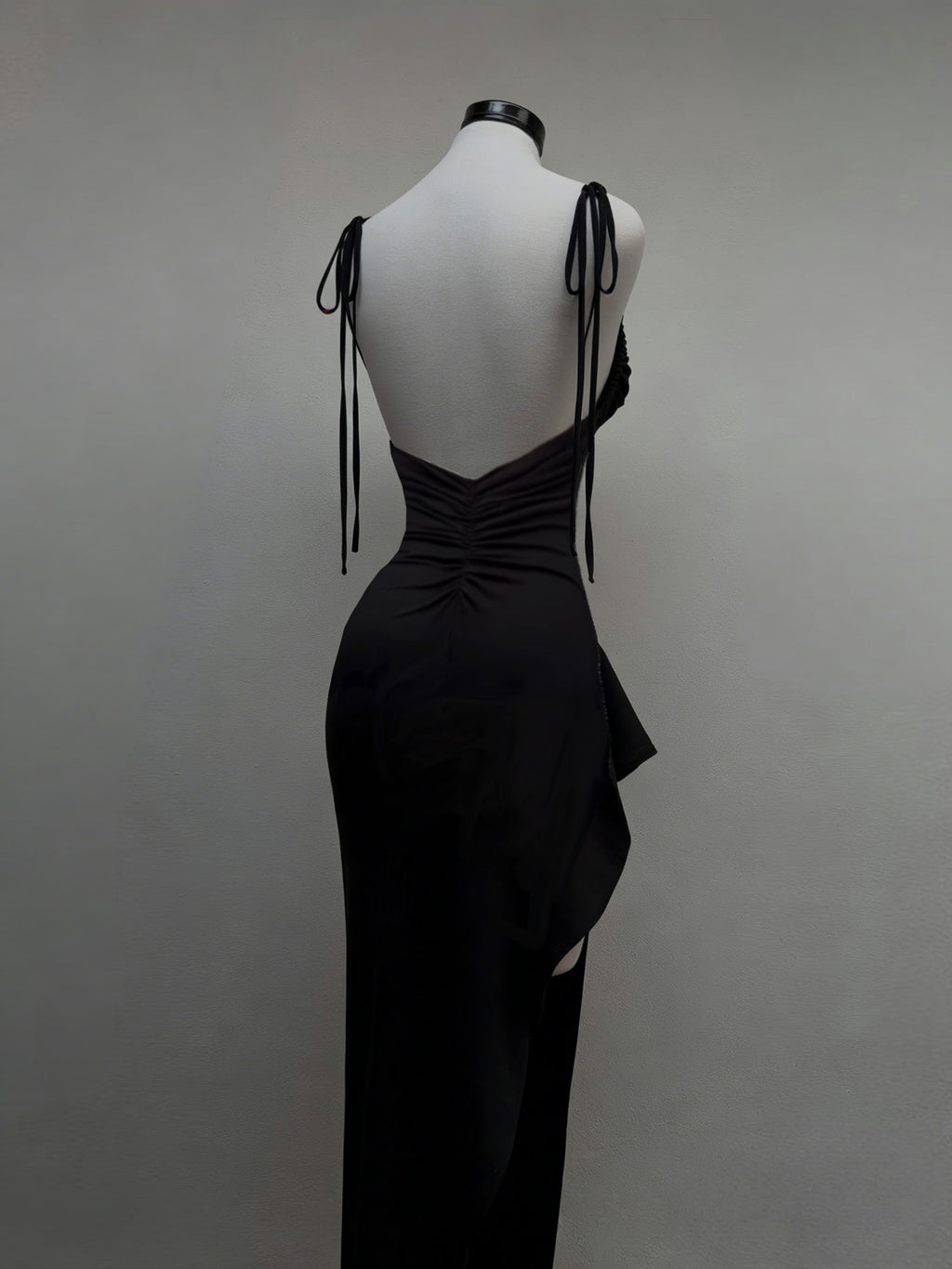 Women's Sexy Solid Color Side Slit Ruffle Hem Backless Camisole Maxi Dress - Black