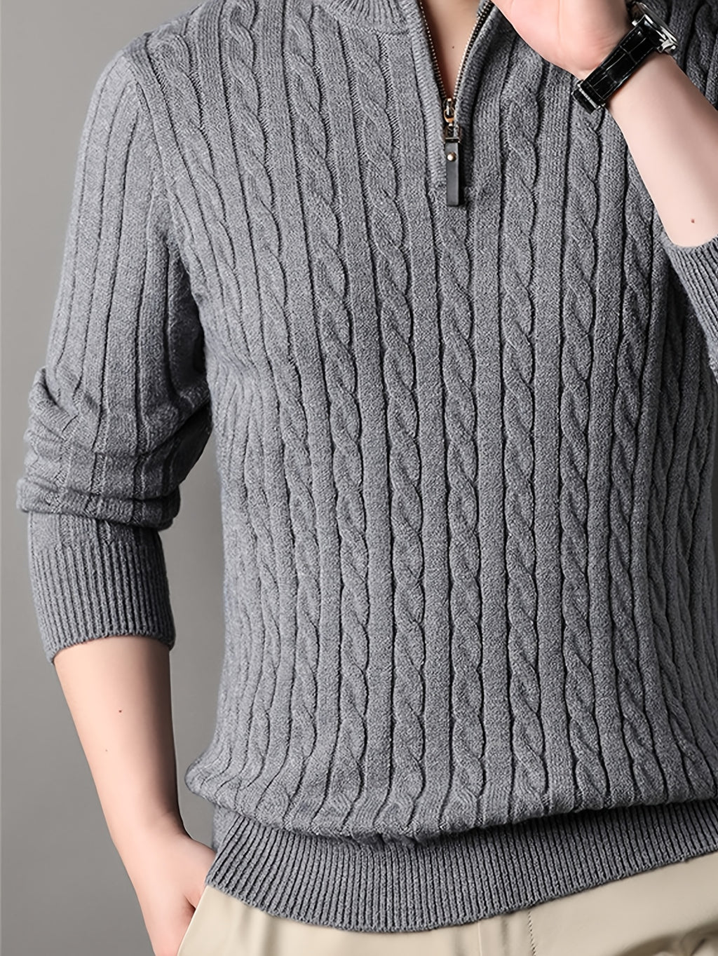 New Autumn Men's Knitted Pullover, Soft and Comfortable, Close-Fitting, Urban Outdoor Fashion, Casual Autumn Wear - Medium Gray