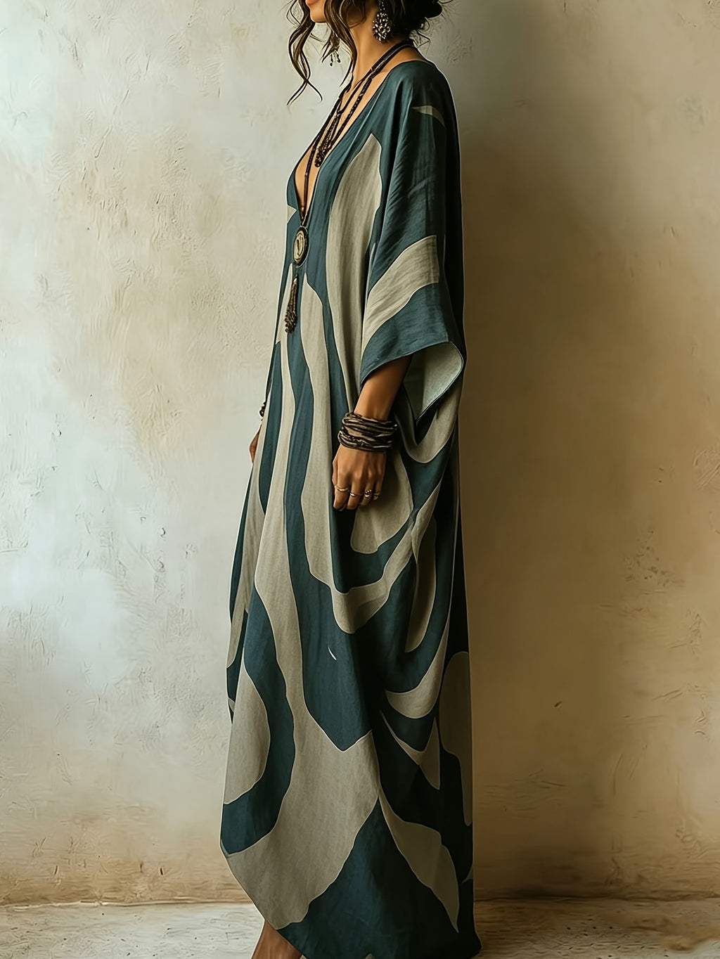 Boho Abstract Color Block Print Kaftan Dress for Women, V-Neck Batwing Sleeve Oversized Vacation Maxi Dress, Beach Cover Up Kaftan Gown - Green