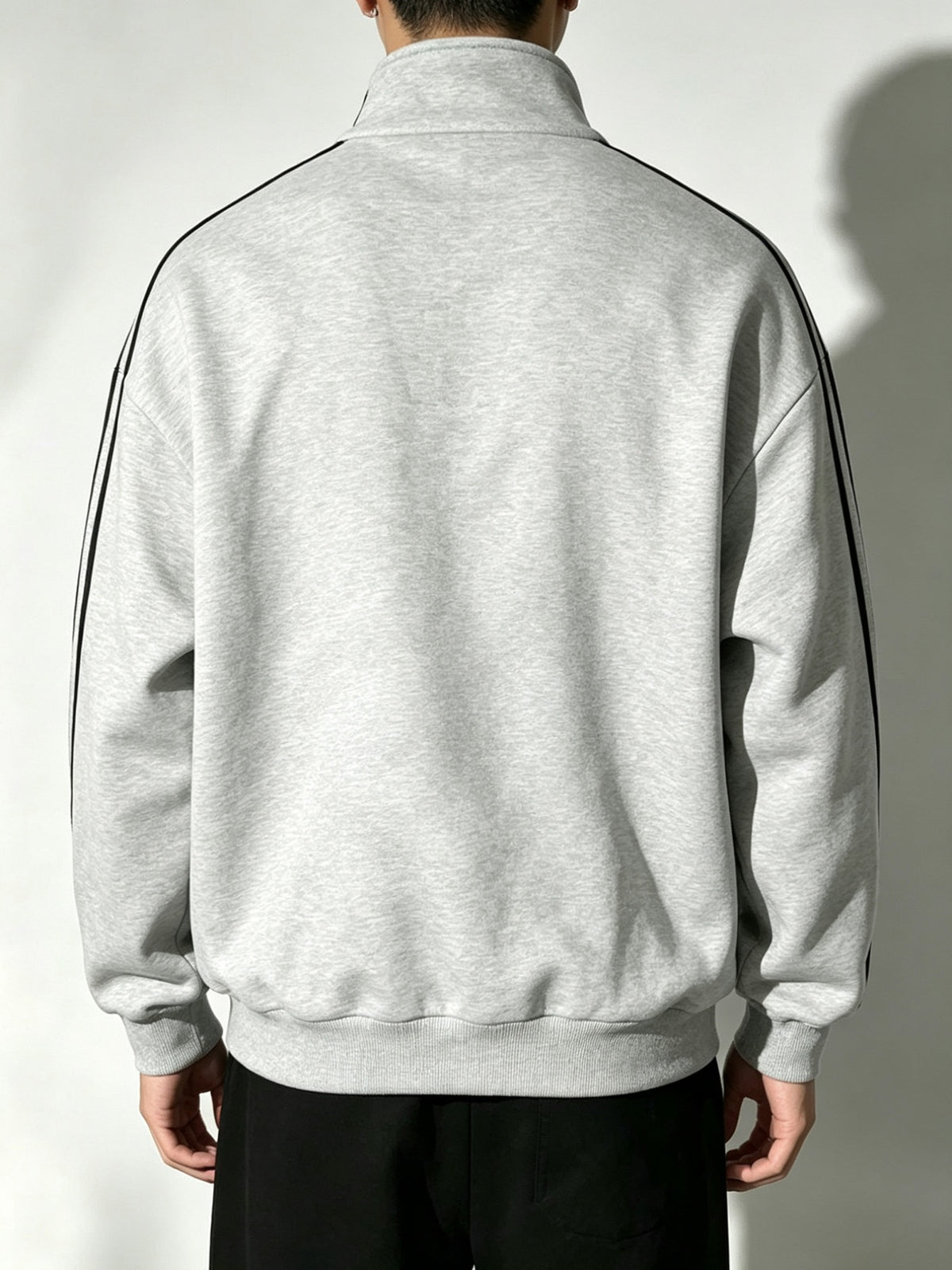 Men's Sporty Casual Half-Zip Stand Collar Sweatshirt, Thickened Polyester Fiber, Wear-Resistant and Non-Deforming, with Contrast Color Stripes on the Sides, Side-Seam Pockets, Loose Fit Long Sleeves, Versatile Solid Color Basic Top for Fitness Spring - Light Twist Gray