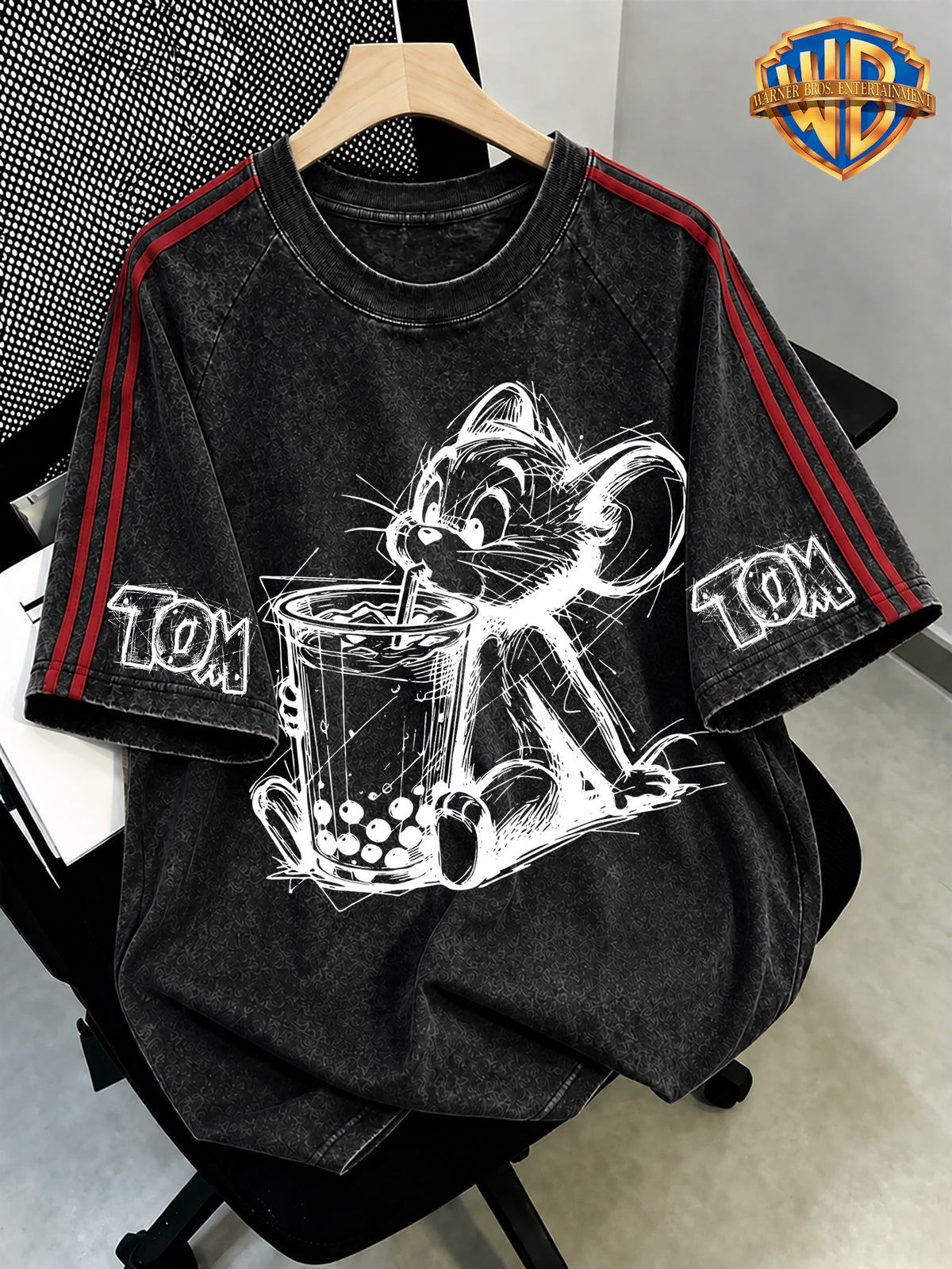 WB Warner Bros. Official License, Washed Vintage Distressed T-Shirt, Hand-Drawn Cartoon Milk Tea Combination Niche Cute Print Short Sleeve Top, Men'S Loose Retro Streetwear Outfit - Black
