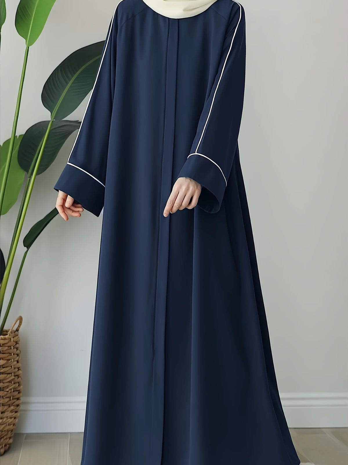 Middle Eastern Muslim Solid Comfortable Robe 8356 - Navy Color