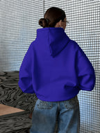 Vintage Slogan and Butterfly Print Long-Sleeve Sweatshirt, Suitable for Daily Casual Wear, Outdoor Picnics, Street Photography, and Use, Applicable for Autumn and Winter Seasons - Blue