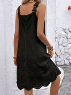 French Hollow Embroidery Square-Neck Sleeveless Dress, with Lace Shoulder Strap Design, Loose A-Line Vacation Midi Dress, Niannian Women'S Wear - Black