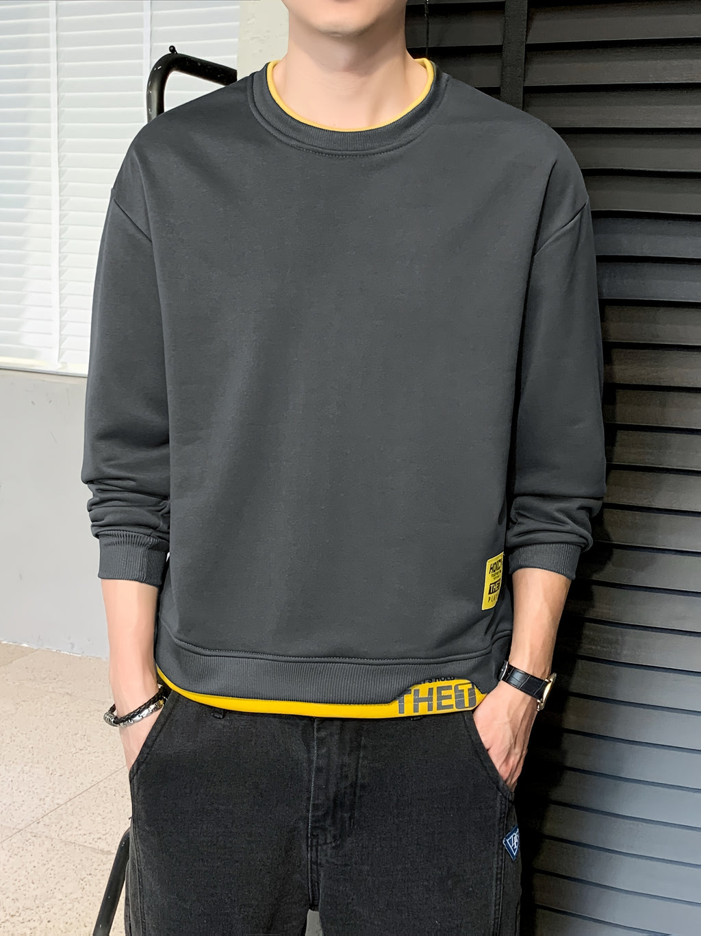 Single-pack Men's Spring/autumn Casual Sport Sweatshirt, Fashionable Round Neck Long Sleeve with Slight Stretch, Letter Color-blocked Top, Suitable for Outdoor Couple Running, Daily Hiking, and Gift-giving - Grey