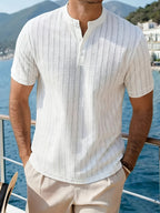 Men'S Short Sleeve Textured Fabric Henley Shirt, Suitable for Home, Outing, And Social Occasions. White Beachwear, Men'S Casual Top Summer Style, Daily Casual, Weekend Travel, Outdoor Activities, Adventure Travel - White