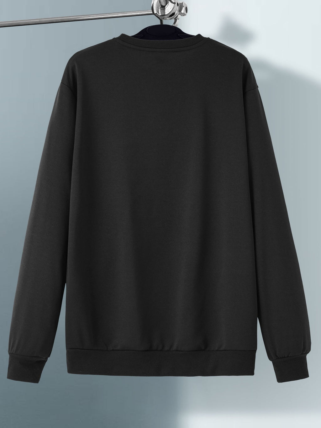 This Pullover Features a Round Neck And a Stylish Airplane Print, Making It a Versatile And Fashionable Choice for Casual Sportswear. It'S a Trendy Long-Sleeve Sweatshirt Suitable for Outdoor Activities, Perfect for Autumn And Winter Men'S Fashion - Black
