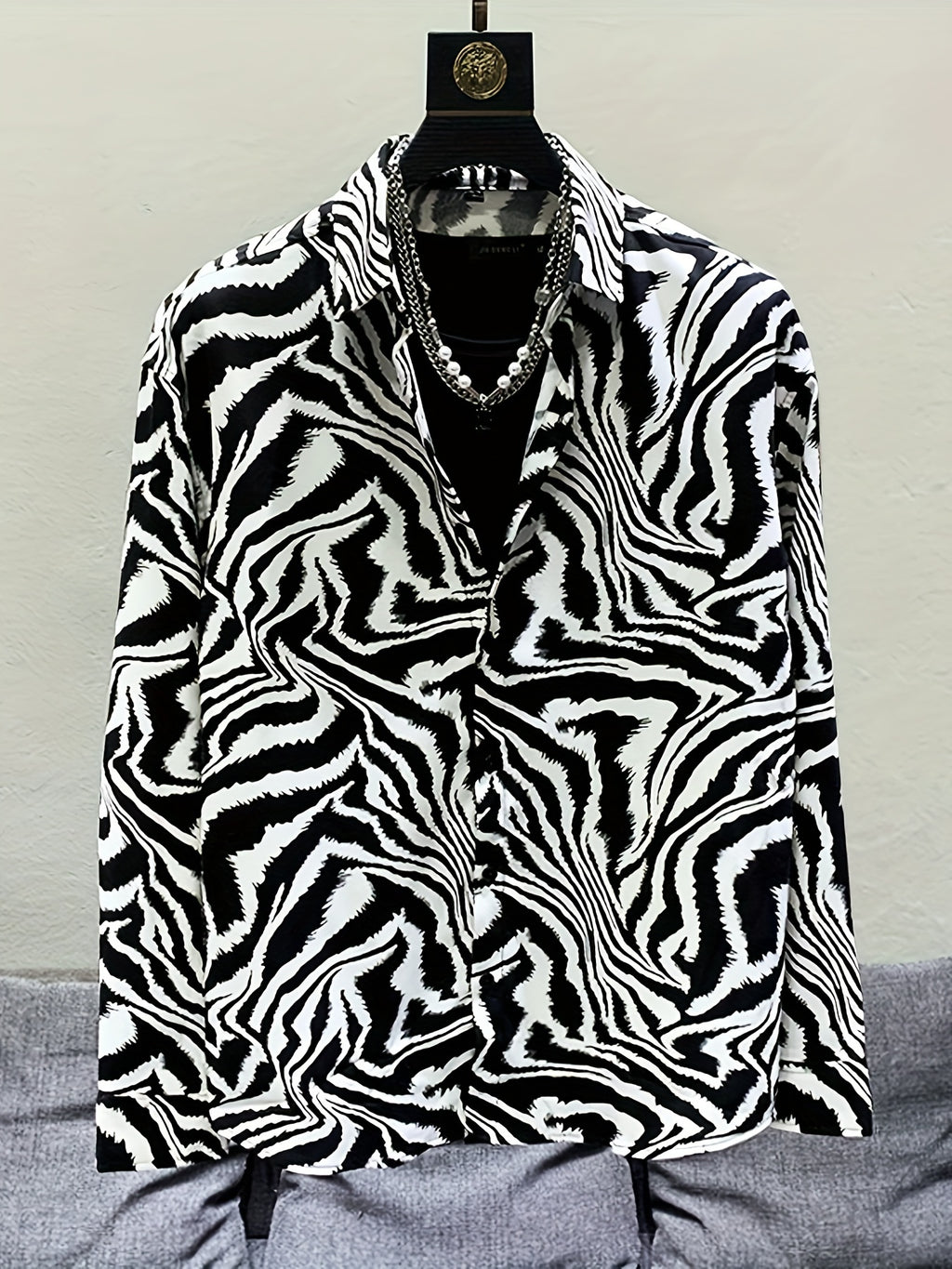 Men'S Trendy Retro Slim-Fit Long-Sleeve Shirt with a Zebra Pattern for Spring And Summer in The Middle East, Wrinkle-Free And Lightweight - Black