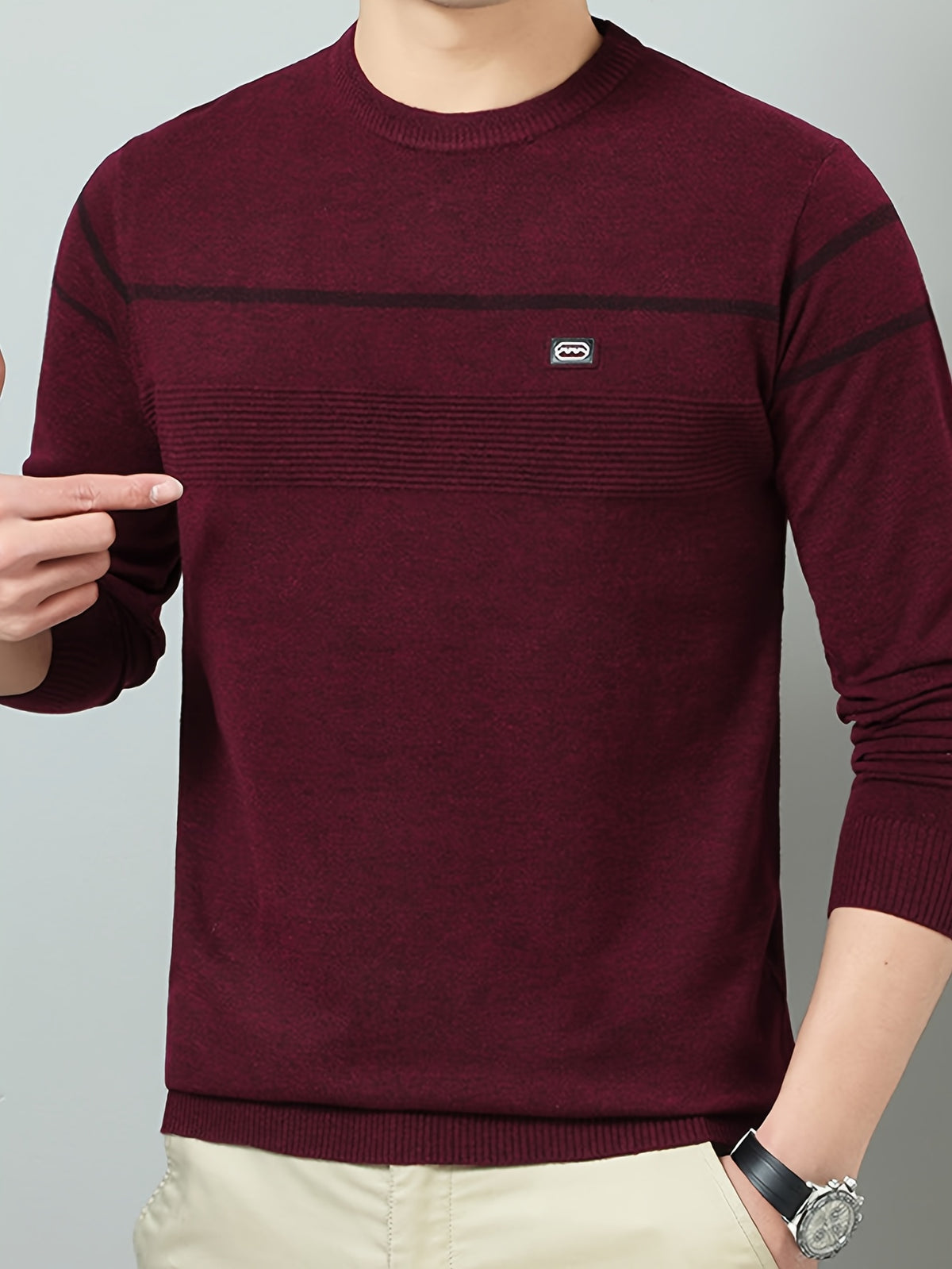 Men's Solid Gray Striped Crewneck Lightweight Knit Sweater, Featuring a Basic Crewneck Design, Ribbed Cuffs, and a Slim-fit Slightly Relaxed Silhouette. Suitable for Young Adults and Middle-aged Men, Ideal for Both Commuting and Daily Casual Wear - Red
