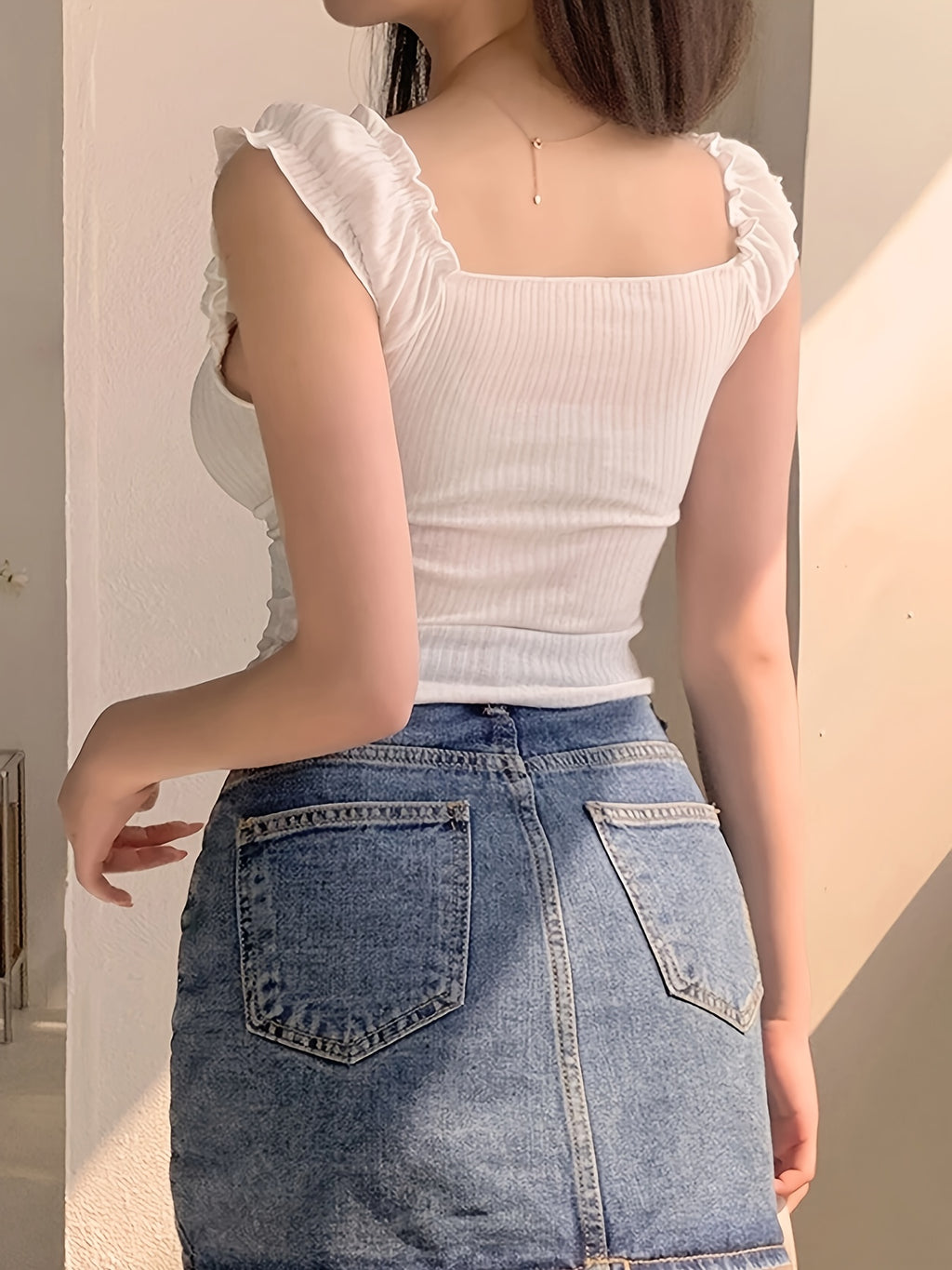 Women's Sexy Fresh Elastic Ruffle Strap Design Chest Elastic Fashion Ruched Tank Top - White