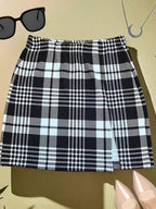 Fashionable Women's Semi-skirt - Black