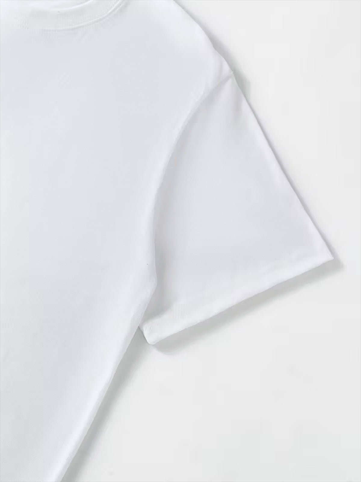 Men's Basic White Crew Neck T-Shirt - Vintage Minimalist Solid Color Crewneck, Regular Fit Casual Shirt, Suitable as a Gift, for Daily Wear, and as a Year-Round Wardrobe Essential, Machine Washable for All Seasons, Father's Day Gift - White