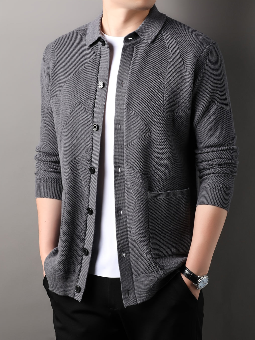 Du Jing Lan OBM Men's Autumn/Winter New Arrival Knitted Cardigan, Old Money Style Solid Color Lapel Pocket Open Front Single-Breasted Knit Cardigan, Men's Business Casual Fashion Open Front Knit Cardigan Top, Suitable for Layering in Spring - Grey