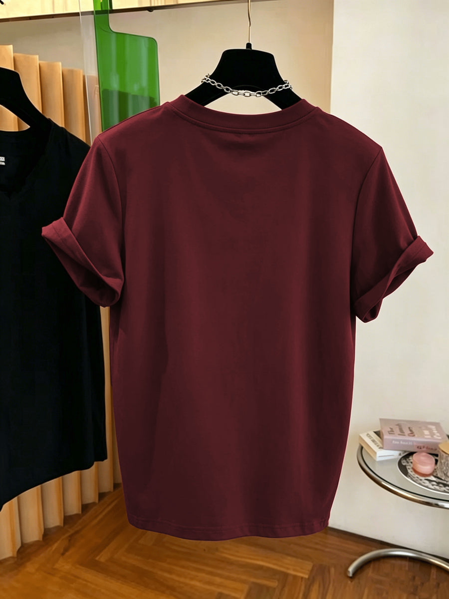 V-Neck Short-Sleeve T-Shirt with GK Letter & Striped Print - Casual Basic Top, Non- Opaque Shirt Suitable for Spring Summer Wardrobe, Machine Washable Casual Attire for Office, Layering & Transitional Outfits - Burgundy