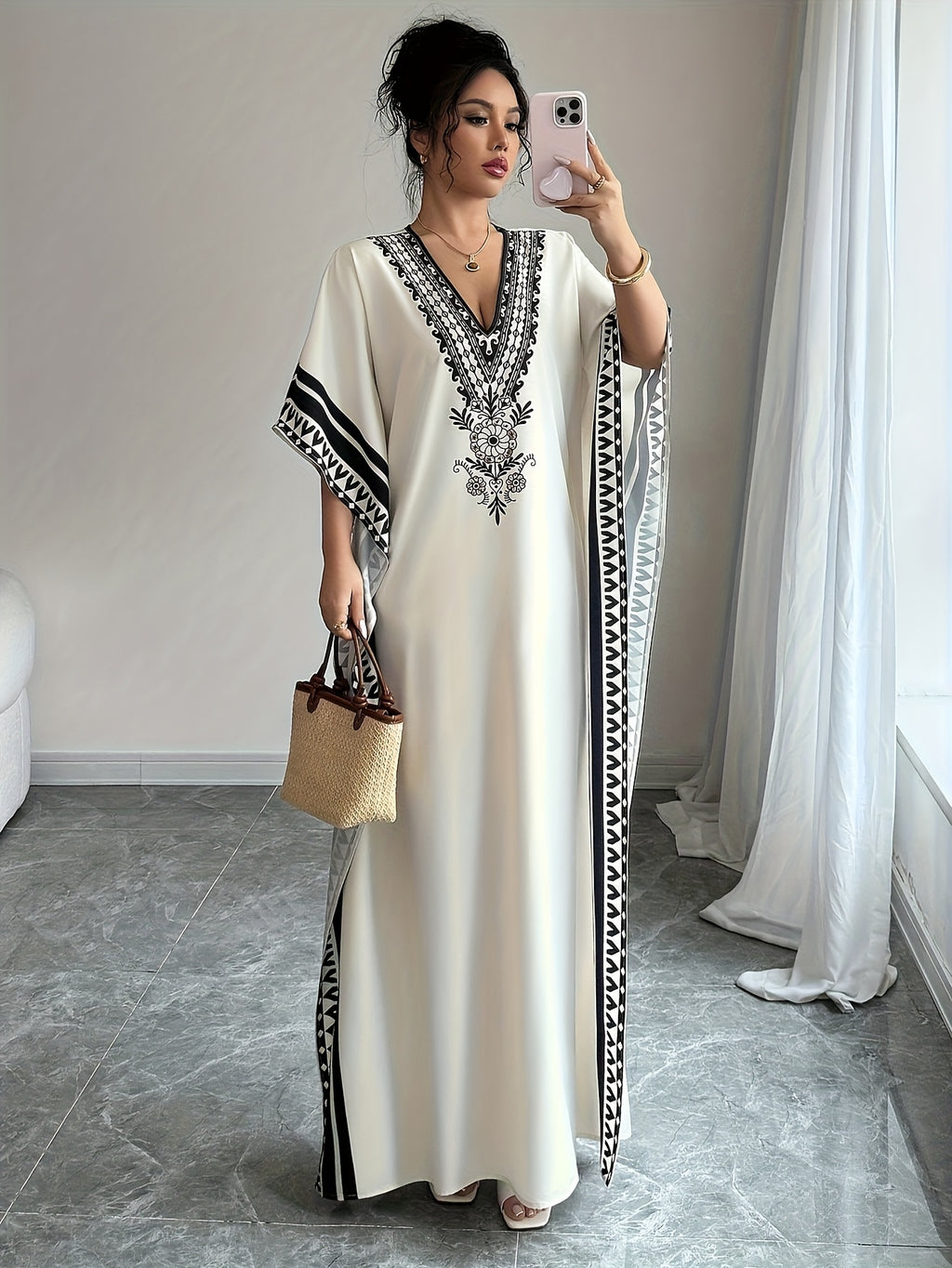 Elegant Middle Eastern Style V-Neck Batwing Sleeve Turkish Robe Dress - Long Loose Side Slit Design, Machine Washable for Spring Summer Fall Casual And Formal Wear, Tassel Fabric Soft And Breathable, Bohemian Vacation Style - Milky