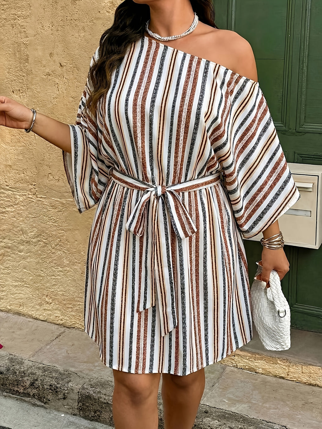 French Vintage Off-Shoulder Dress - Vertical Stripe A-Line Midi Dress with Waist Tie, Half-Sleeve Short Skirt Suitable for Vacation, Commuting, Office, Casual & Elegant Outfits, Loose Fit - Rust