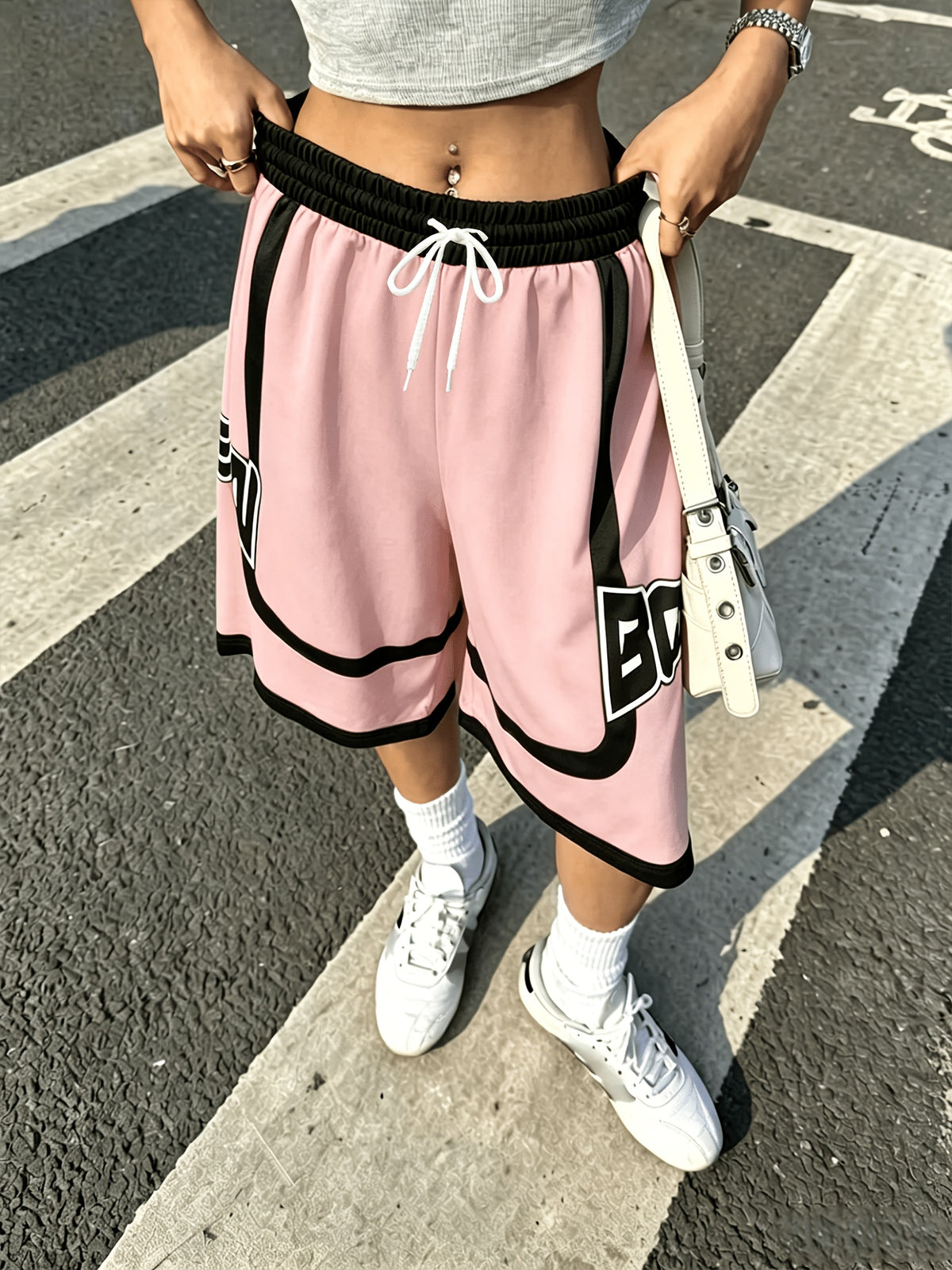 Color-Block Pants Women'S Drawstring Elastic Waist Street Style Letter Print Casual Trousers Bermuda Shorts Y2K American Letter Print Contrast Shorts Women'S Loose High-Waist Drawstring Wide-Leg Shorts Summer Versatile Casual Trousers - Mixed colors