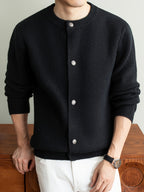 [Wading Whale OBM] 1pc Autumn Winter New Men'S Knit Cardigan, Old Money Style Textured Solid Color Round Neck Open Front Single Button Long Sleeve Sweater Base Layer Top, Men'S Casual Fashion, Suitable for Autumn And Winter Wear, Fits Daily Commute - Black