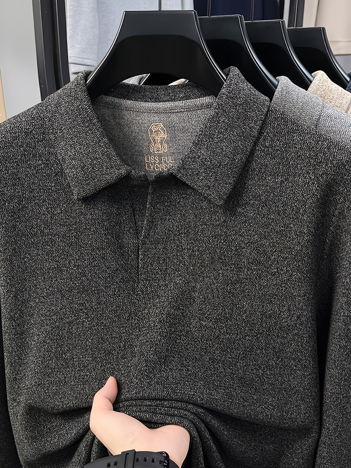 Men's Solid Color Long-Sleeve Polo Knit Shirt, Soft and Skin-Friendly Blended Yarn Polo Shirt, Semi-Open Collar for Easy Wear and Universal Fit, Suitable for Daily Commuting, Visiting Friends and Family, Casual Loose-Fit Long-Sleeve T-Shirt - Black