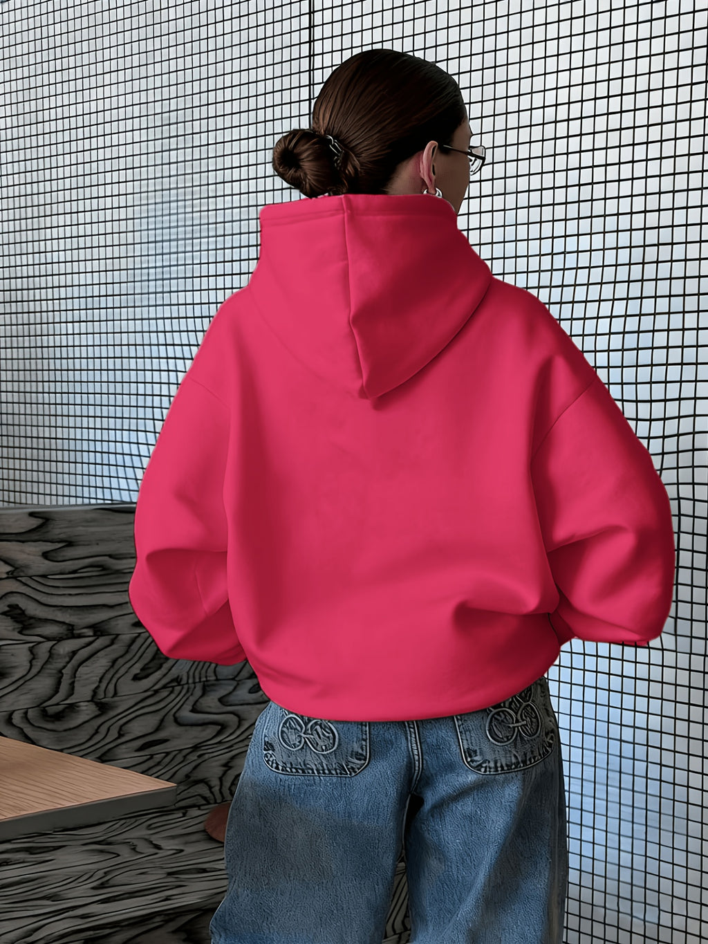 Vintage Slogan and Butterfly Print Long-Sleeve Sweatshirt, Suitable for Daily Casual Wear, Outdoor Picnics, Street Photography, and Use, Applicable for Autumn and Winter Seasons - Rose Red