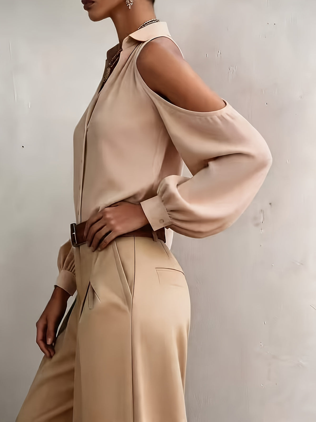 Women's Elegant Top, Summer Off-Shoulder Solid Color Blouse, for Commuting, Dating, and Daily Versatile Wear, with Lapel Collar and Buttons, Solid Color Long Sleeve Shirt ASD1 - Apricot