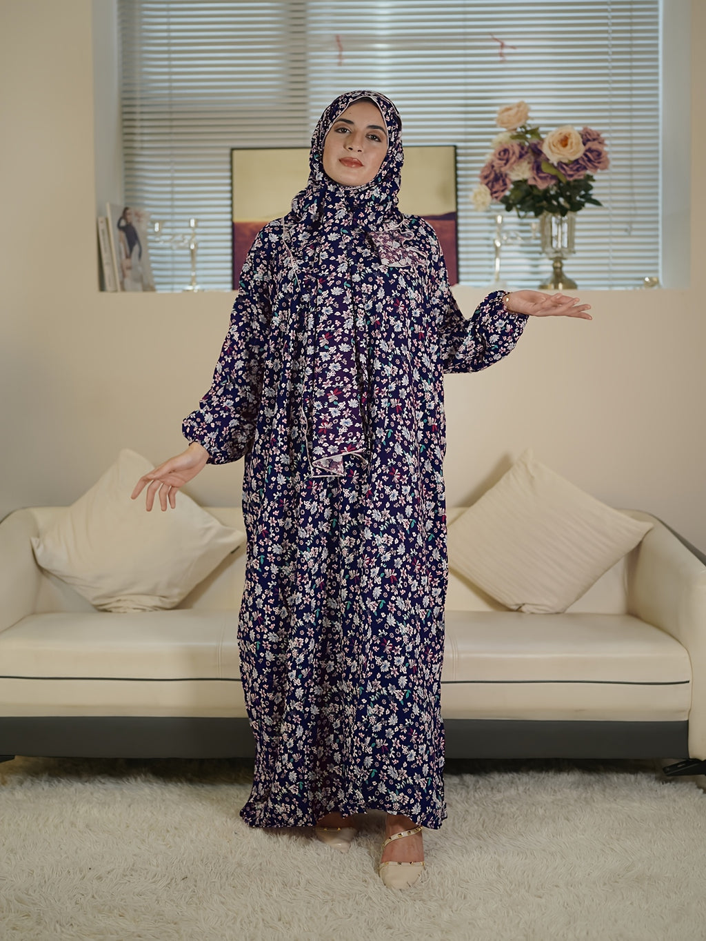 A Comfortable And Breathable New Style Fashion Printed Long Robe Dress for Sudanese Women. - Navy Color