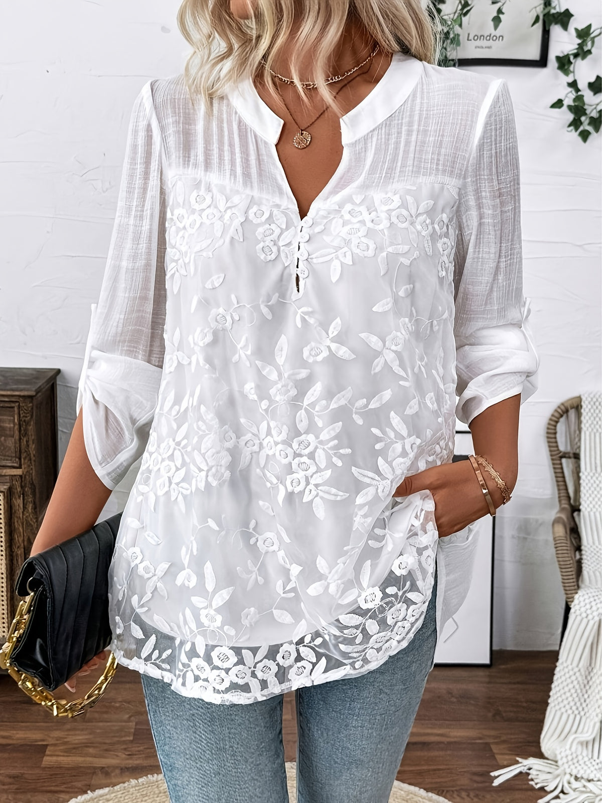 Xijuanzhu New V-Neck Long Sleeve Shirt, Embroidered Lace Patchwork, Mesh Embroidery, Elegant and Fashionable, Casual for Spring, Summer, and Autumn - White