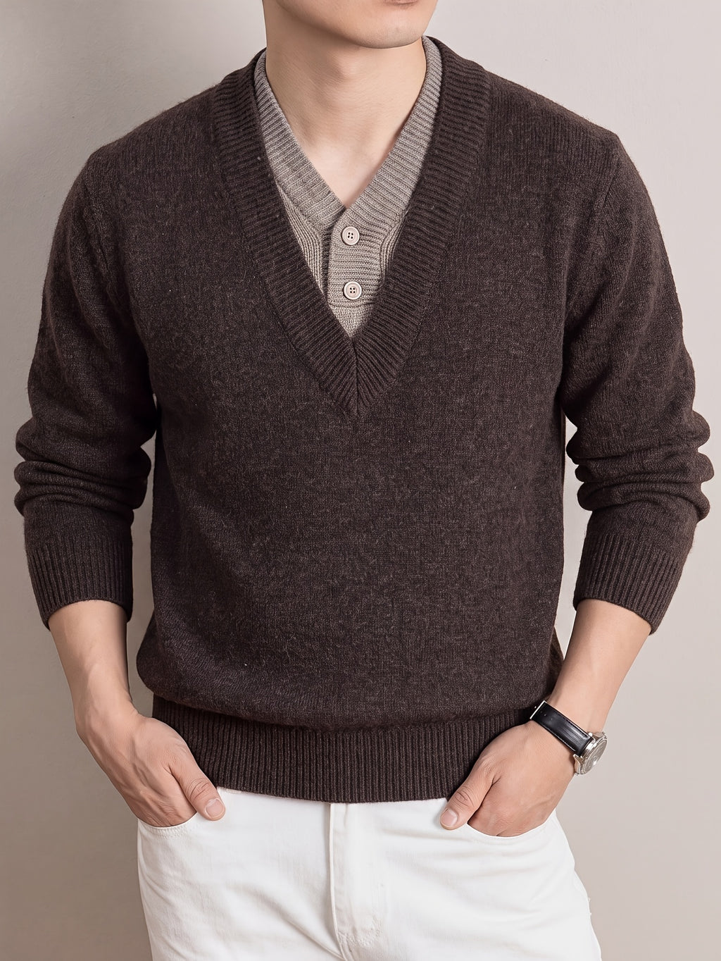 Autumn/Winter Thickened V-Neck Sweater, Men's Warm Casual Knit Top, Suitable for Daily Commuting and Business - Coffee Color
