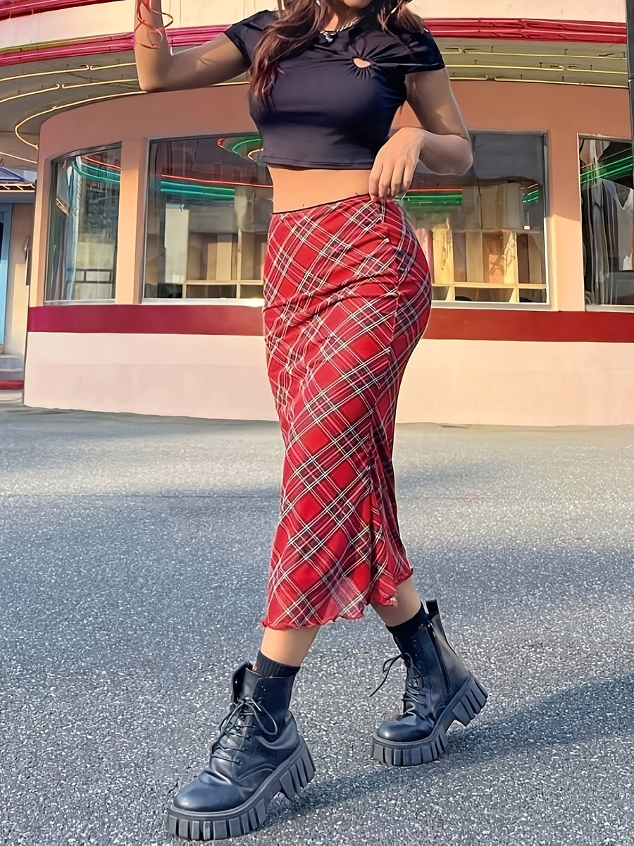 Tier 1 Directional Western Fashion Spring Autumn New Classic Red Check Bum-Fitting Half Skirt - Red