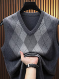 Men's Fashionable Versatile Sleeveless Thermal Knit Vest - Medium Gray
