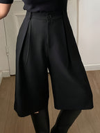 Women's Black Over-the-Knee Five-Quarter Suit Pants with Slant Pockets, Casual Vintage Style - Black