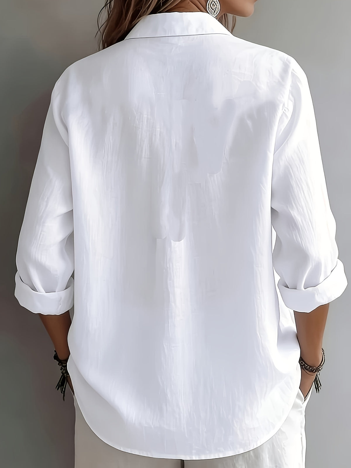 Women's Elegant Lapel Shirt, Loose Straight Fit with Long Sleeves, Lightweight, Comfortable, and Breathable Fabric, Versatile for Commuting and Casual Wear, Loose Straight Cut Flattering Design, Daily Comfortable and Relaxed Style - White