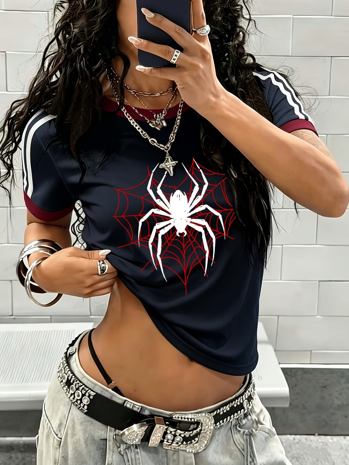 1pc New European American Women'S Contrast Trim Design Short Multicolor T-Shirt Slim Short Sleeve - Cartoon Fun Retro Individual Niche Y2K Dark Gothic Style Easy Creative Heart Spider Web Pattern Print Design Fashion Sweet Cool Trendy Street Hot Sty - Navy Color