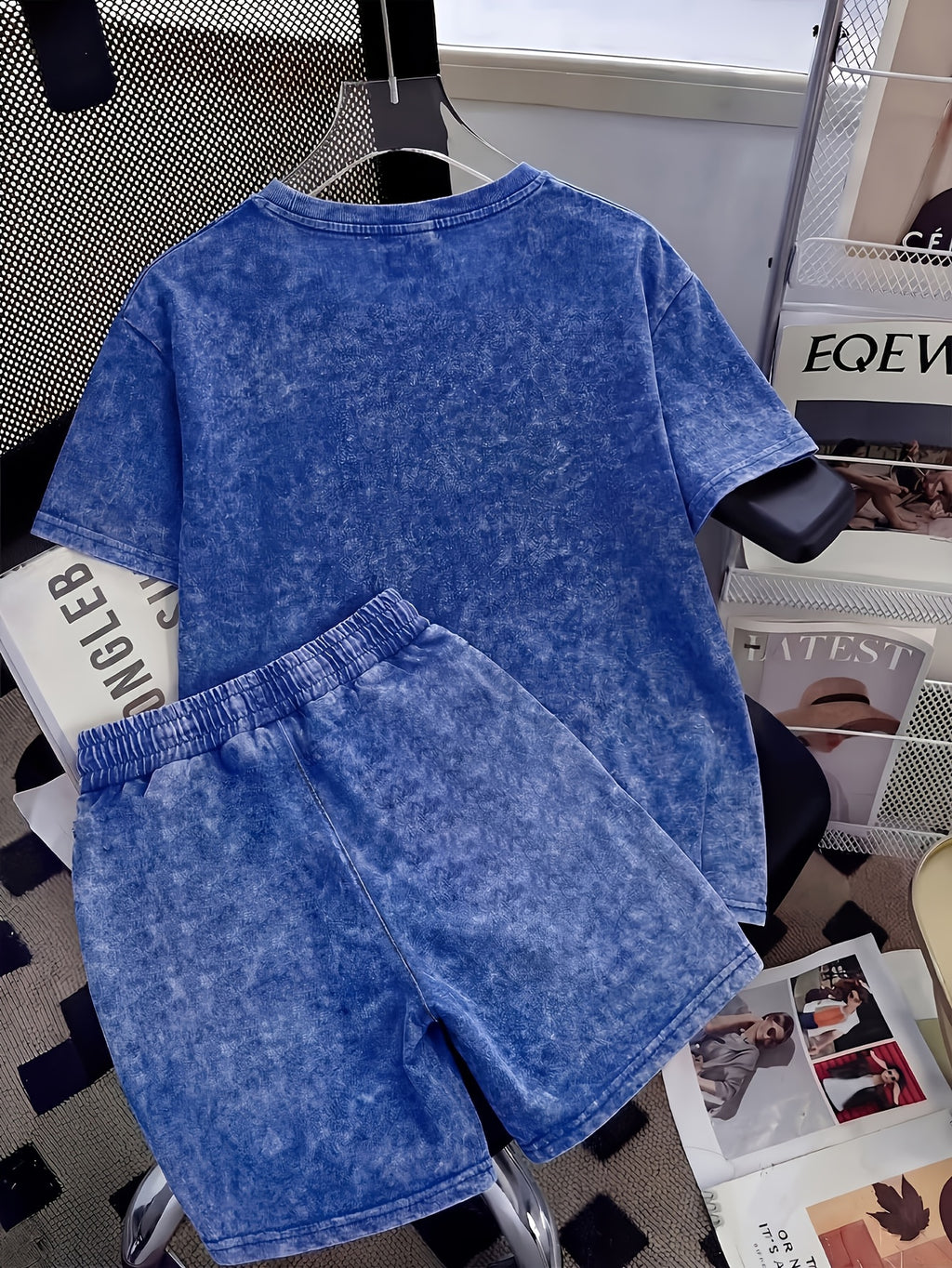 Summer Trendy Distressed Washed Short Sleeve Shorts Drawstring Women's Set, Minimalist Mountain Peak Line Drawing Print, Minimalist Outdoor Style, Artistic and Fresh Style, Forest-Inspired Natural Style, Comfortable for Hot Weather - Royal Blue