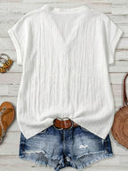 100% Short Sleeve Shirt, Casual Vacation Wear for Summer, V-Neck Design, Country Style Clothing for Women, Suitable for All Occasions, Ideal Choice for Holidays - White