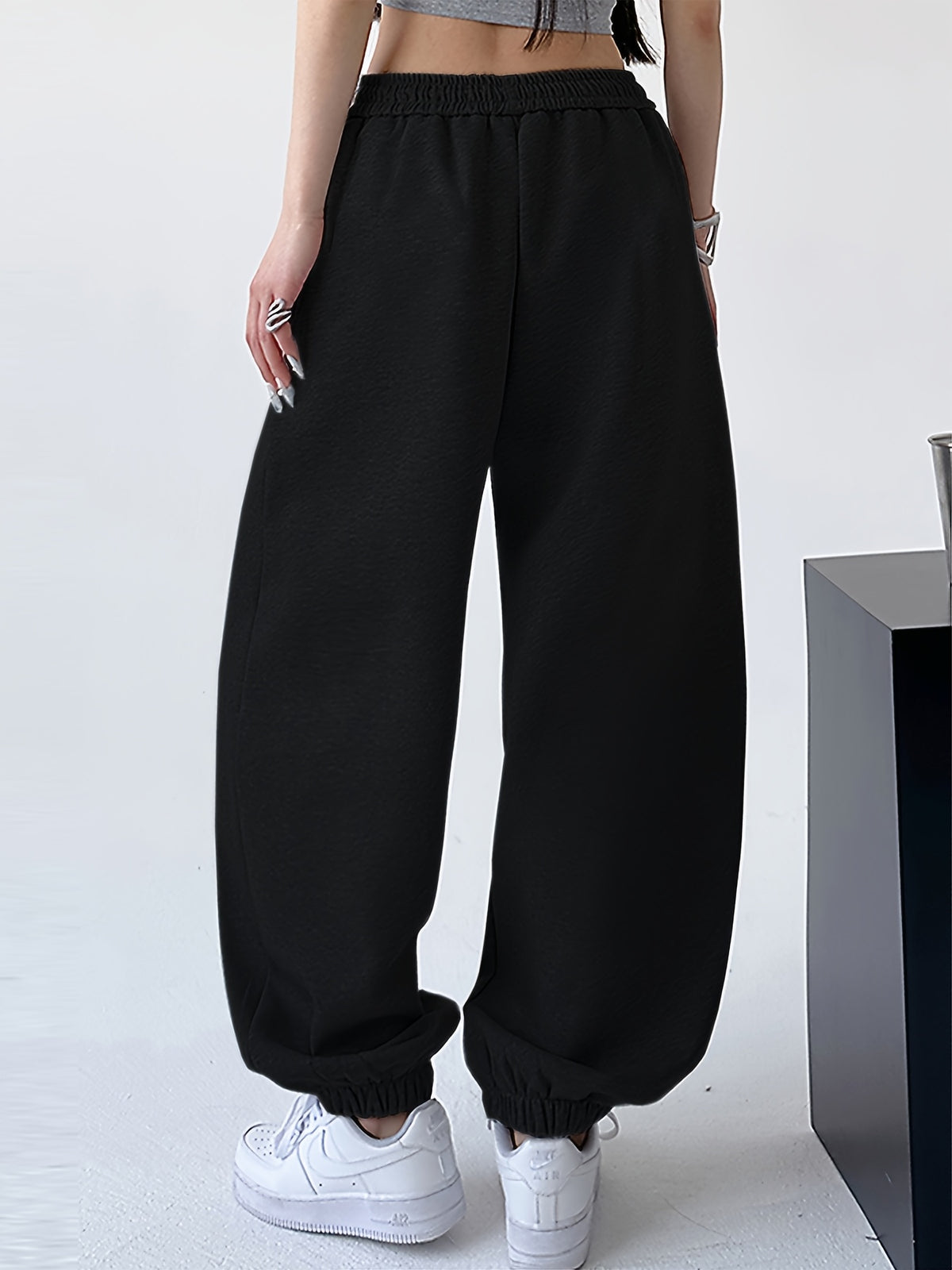 Solid Color Loose Ankle-Cinching Casual Trousers with Fake Pocket Flap - Black