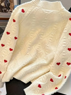Comfortable Heart-pattern Pullover Round-neck Sweater for Autumn and Winter - White