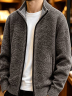 A Single Men's Thick Knitted Sweater Jacket, Made of Soft and Plush Fabric to Keep Warm and Comfortable, Easy to Match for Daily Commuting and Leisure. (Includes Only One Jacket) - Coffee Color