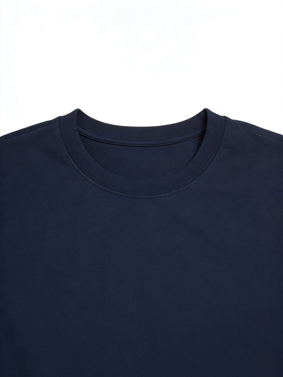 Men's Longline Statement Graphic T-Shirt - Bold Contrast Crew Neck Short Sleeve Tee, Lightweight 100% Polyester, Minimalist Regular Fit Summer Casual Top with Contrast Print Suitable for Casual Attire & Layering - Navy Color