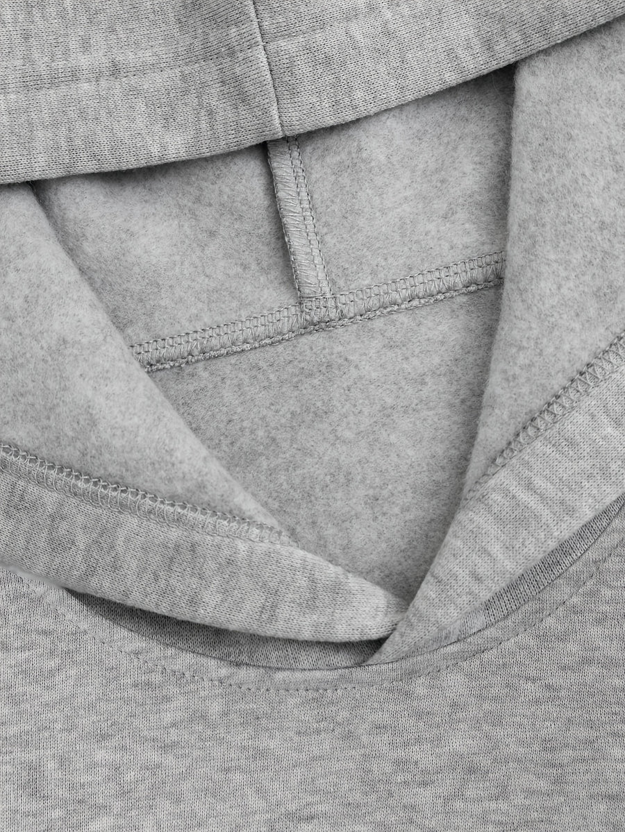 Women'S Warm Fleece Sweatshirt for Spring, Autumn, And Winter Featuring a Cute Panda Theme Print. This Autumn And Winter Commuting Piece Combines Soft And Adorable Elements Suitable for a Light Casual Office Style, Merging Warmth with a Loose Fit - Light Grey