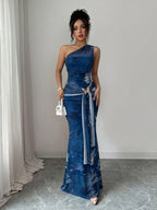 Elegant Smudge-effect Slim-fit Dress for Women, Spring/summer Daytime Party Attire – Asymmetrical Shoulder Sleeveless Mesh Slim-fit Style, Adorned with Metallic Butterfly Embellishments - Blue