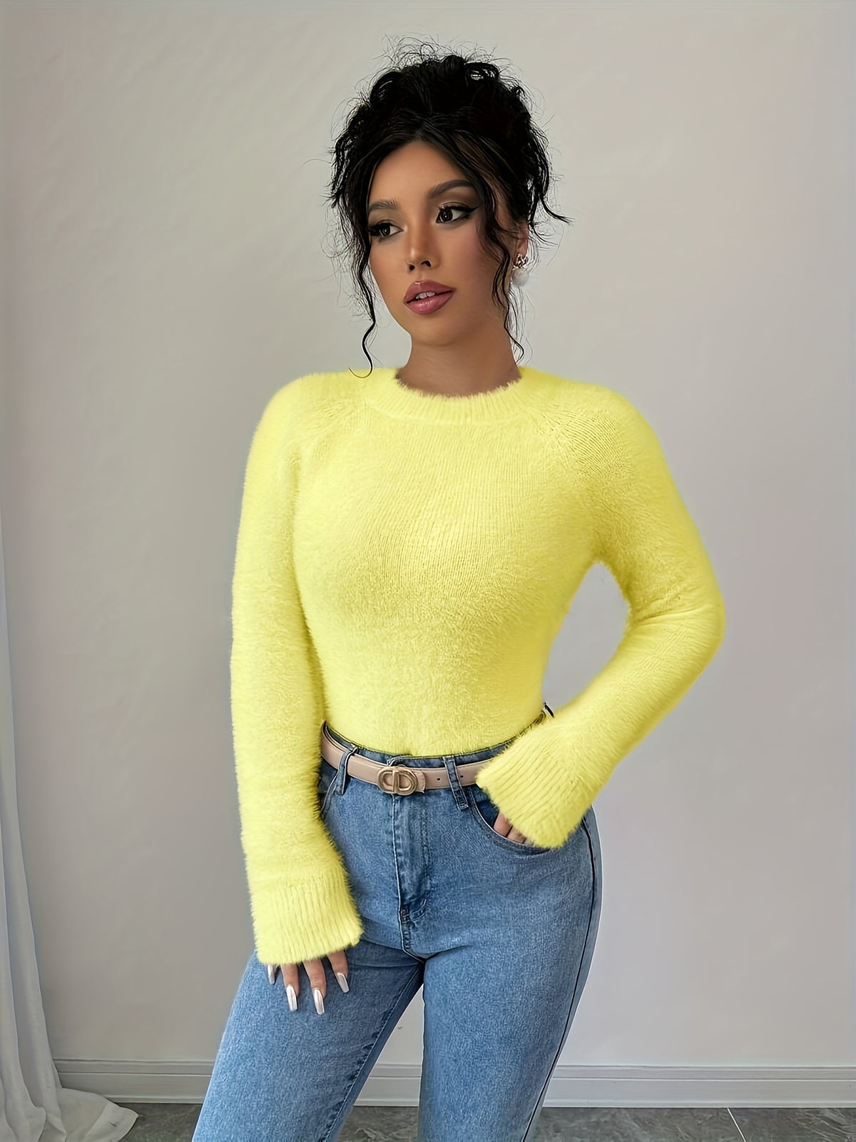 Women'S Soft Mint Green Sweater - Cozy Long Sleeve Round Neck Pullover for Fall/Winter, Casual & Office Wear, Elegant Everyday Chic Style, Comfortable Fit - Yellow