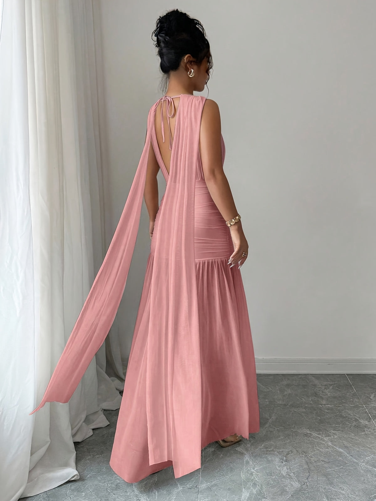 Women's Solid-color Minimalist Sleeveless Maxi Dress for Spring/summer, Suitable for New Year Outfits, Dates, Holidays, and Valentine's Day Wear - Pale Pinkish Gray