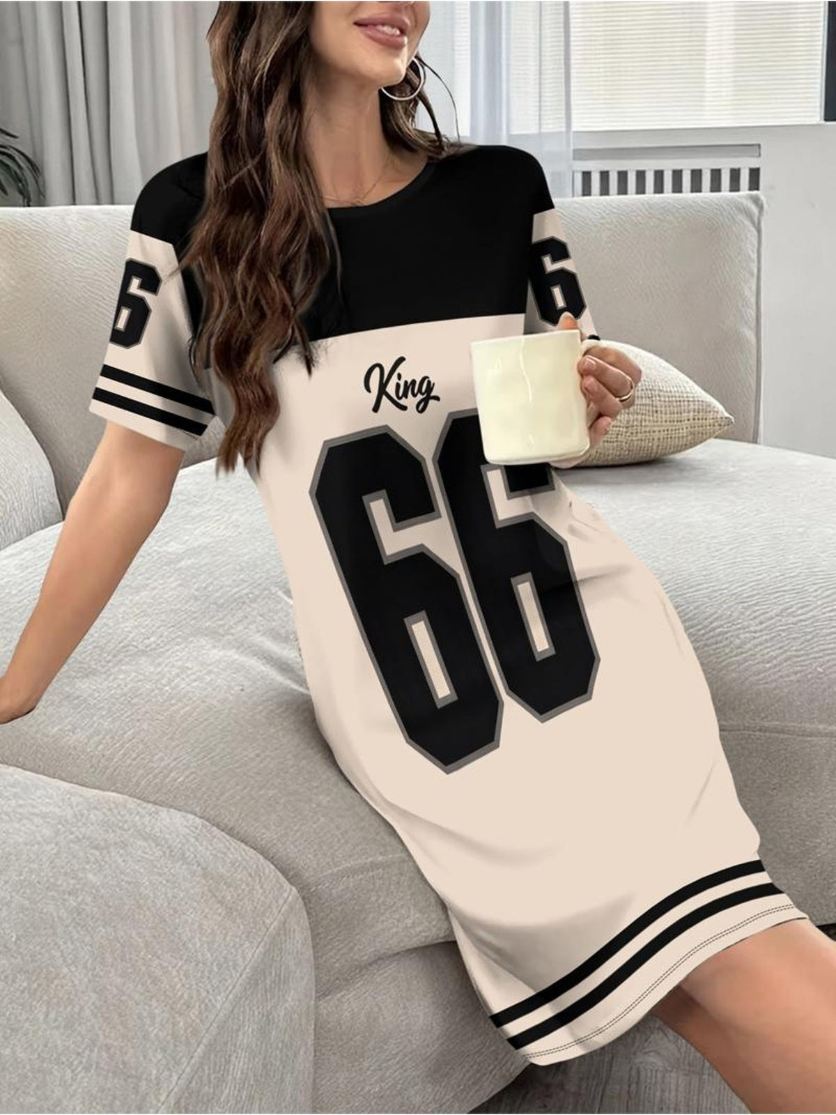 Digital Print - Women'S Casual Home Top, Fabric Material, Black And White Colorway, Featuring "167.64cm And "King" Prints, Short Sleeve Round Neck, Striped Details, Multiple Sizes Available, Suitable for Indoor Casual Women'S Long T-Shirt - Mixed colors